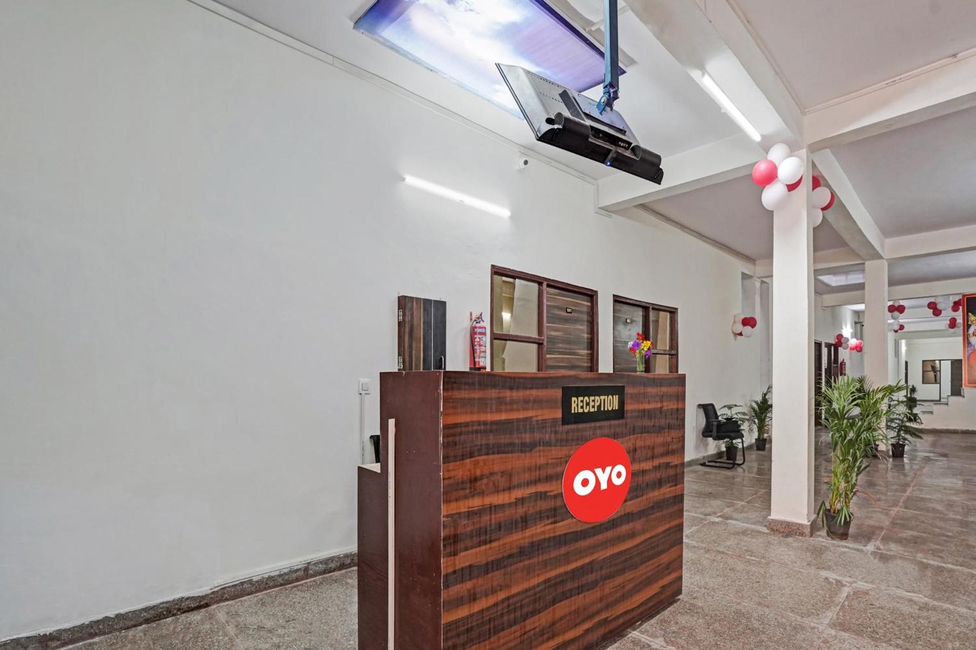 Hotel O Avs Hotel & Restaurant Noida Dış mekan fotoğraf
